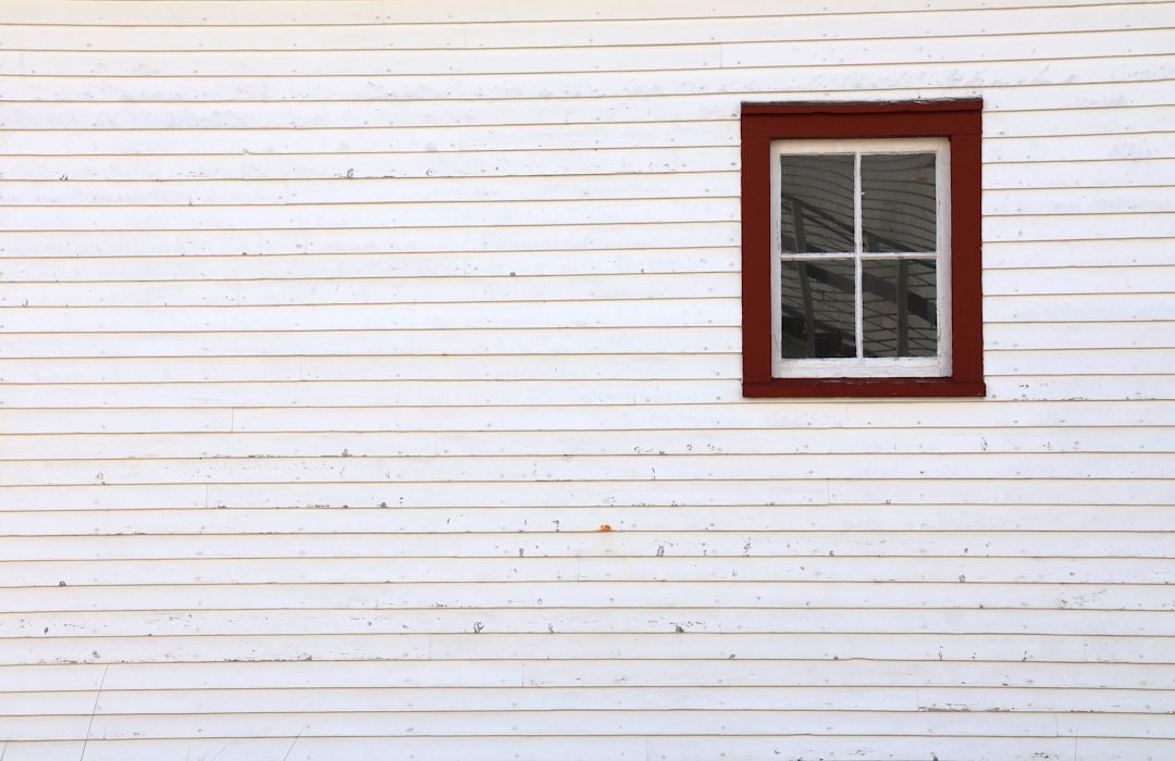 how to choose the right siding for your home